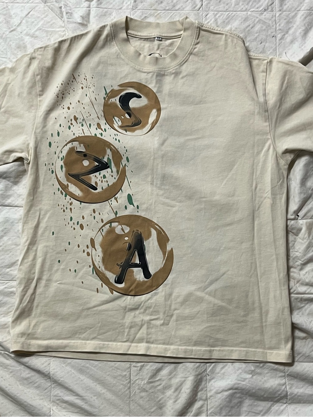 tde. Cream Graphic Long Sleeve with Brown & Black Accents
